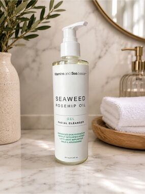 Vitamins and Sea Beauty Seaweed Rosehip Oil Gel Facial Cleanser